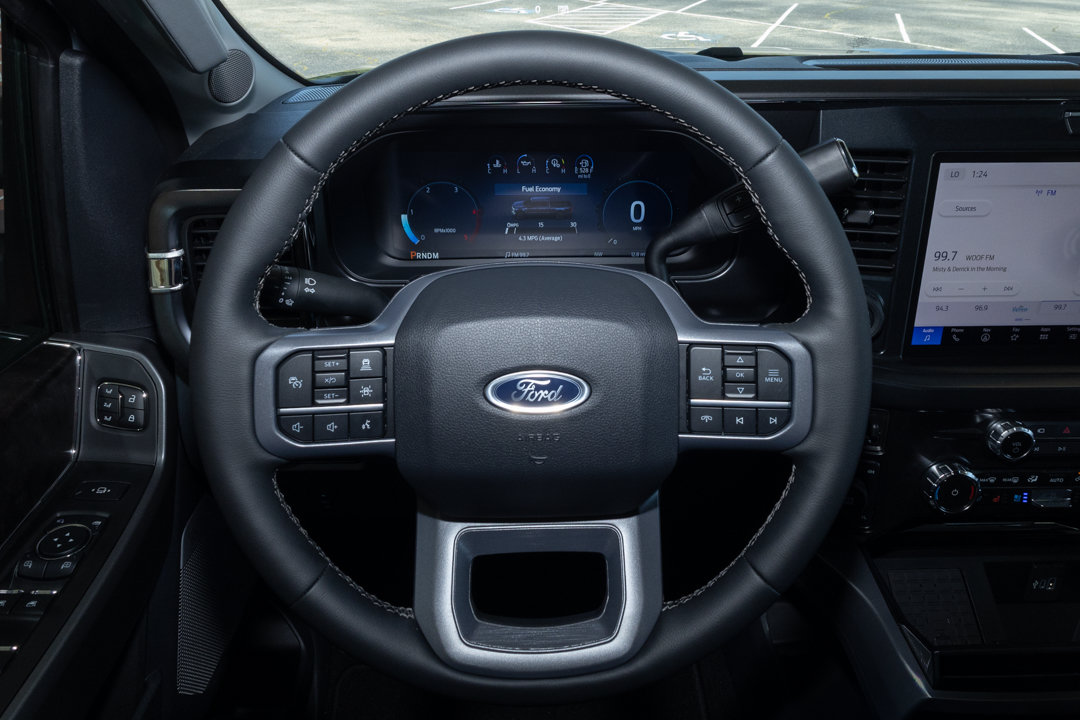 New 2026 Ford F250 Lariat w/ Black Appearance Package AWD/4WD image 14