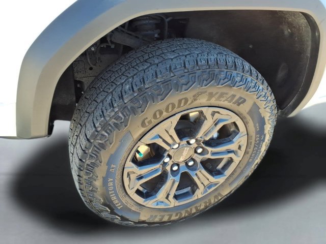 Used 2024 GMC Canyon Elevation w/ Convenience Package RWD image 21