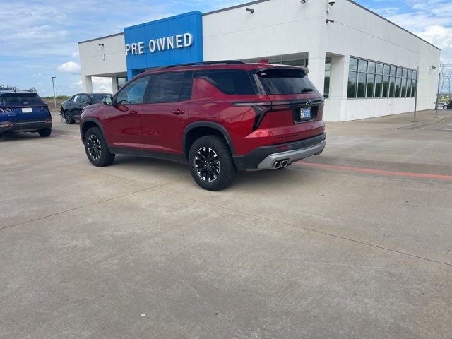 Used 2025 Chevrolet Traverse Z71 w/ Driver Confidence Package AWD/4WD image 11