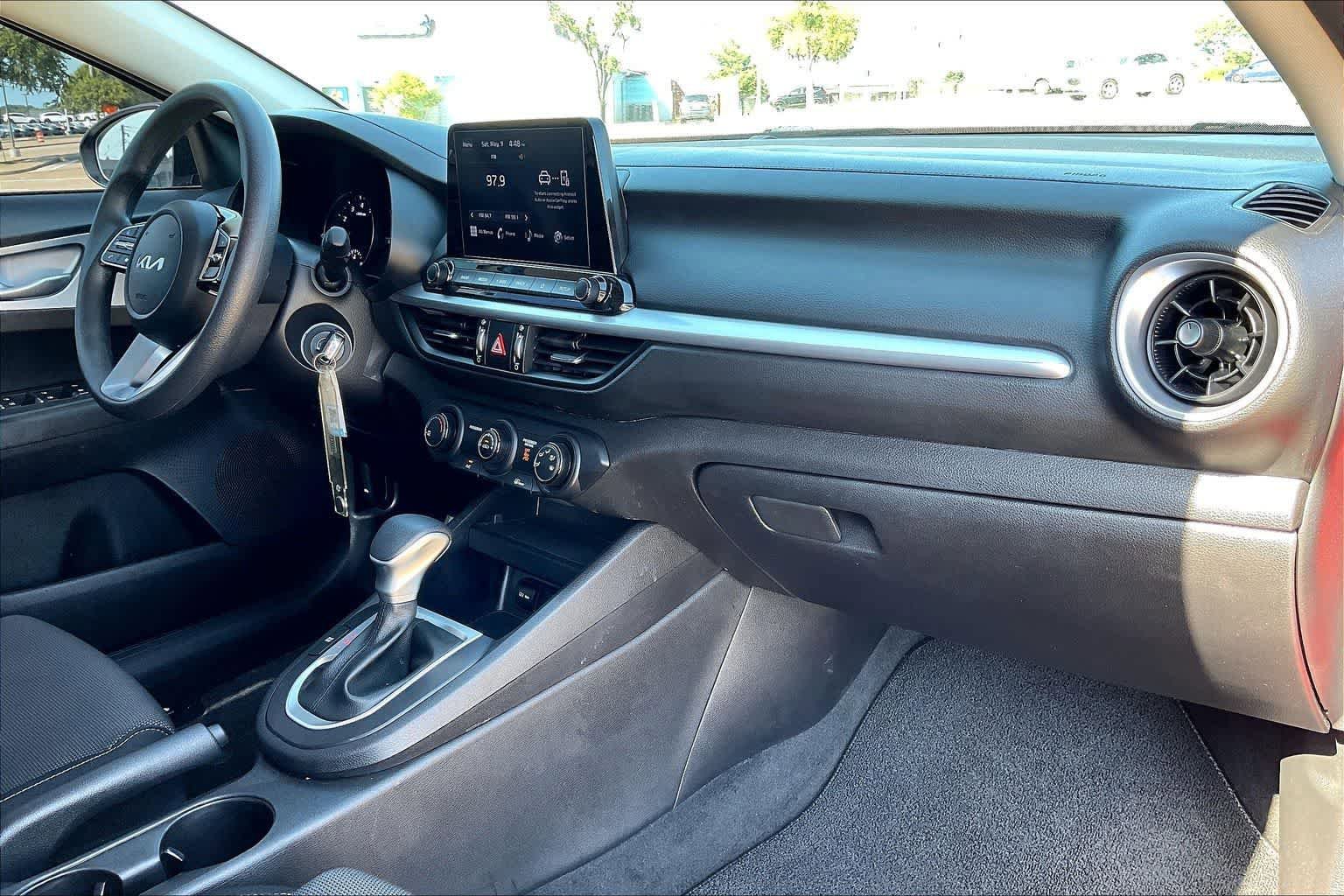 Certified 2023 Kia Forte LXS w/ LXS Technology Package FWD image 21