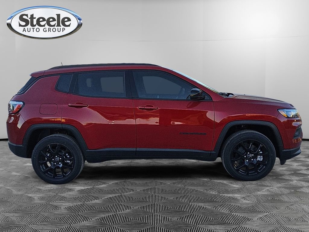 New 2026 Jeep Compass Latitude image 6
