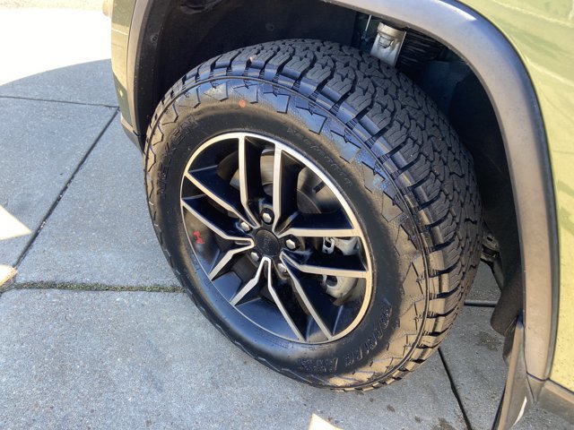 Used 2020 Jeep Grand Cherokee Trailhawk AWD/4WD image 25