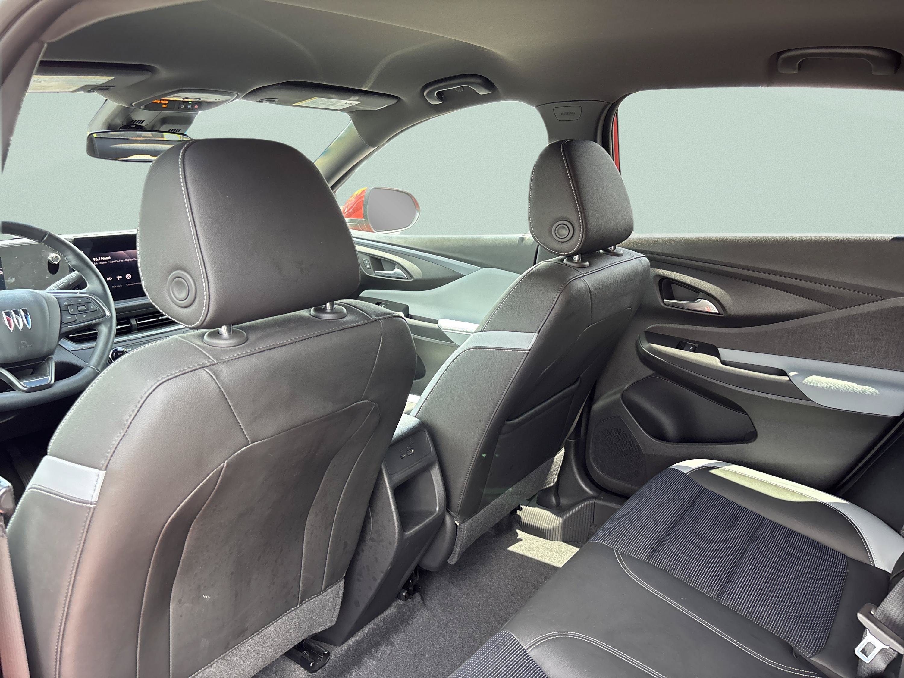 Used 2024 Buick Envista Preferred w/ Convenience I Package FWD image 18