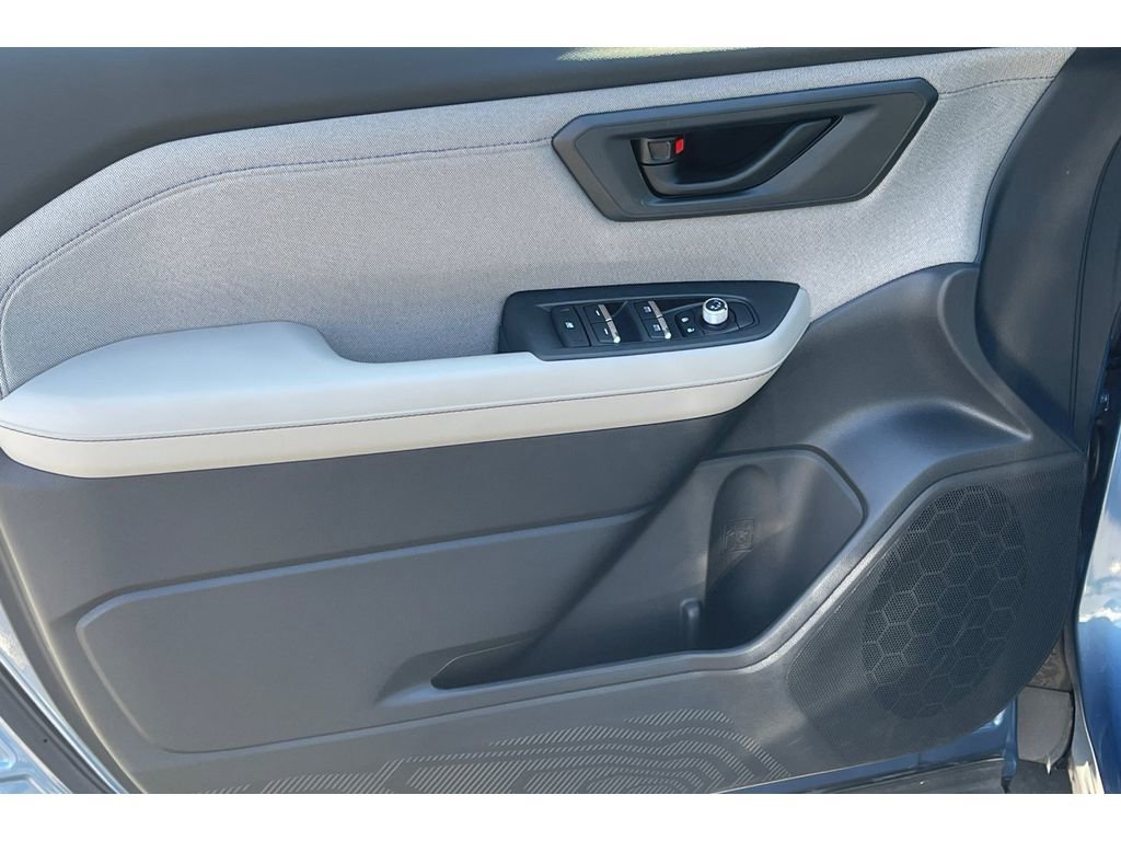 Certified 2025 Subaru Forester Premium image 11