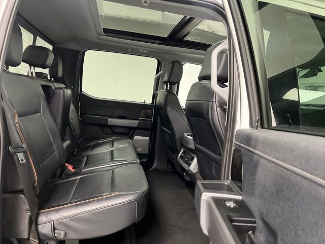 Used 2025 Ford F350 Lariat w/ Black Appearance Package image 51