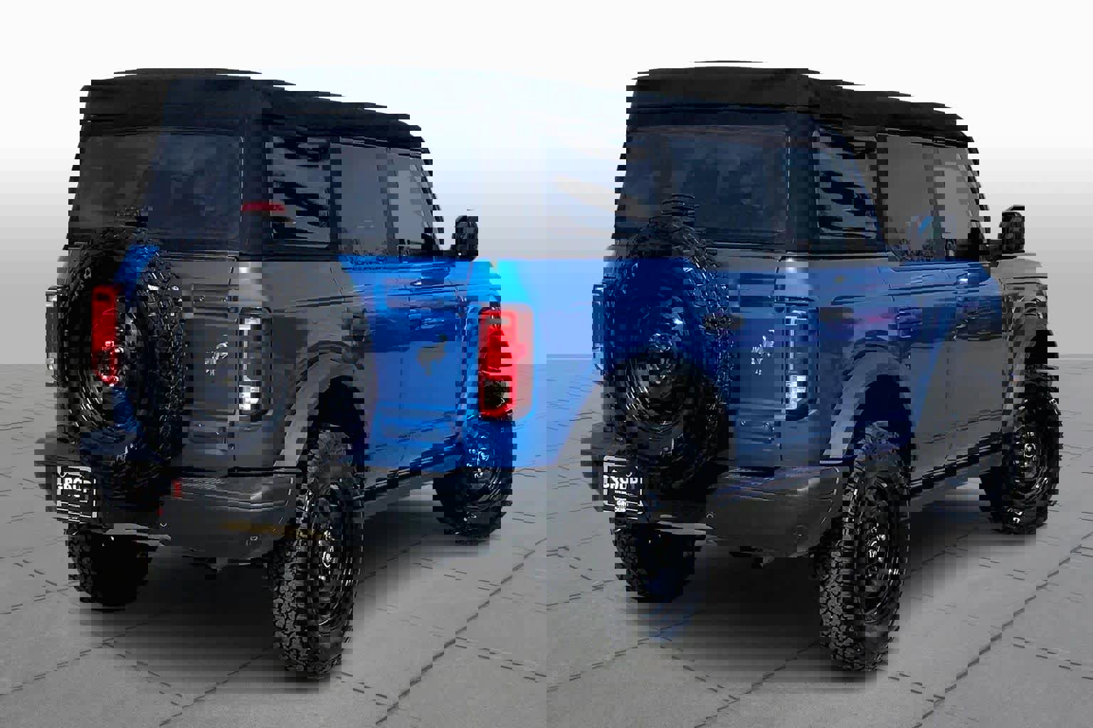 Used 2023 Ford Bronco Black Diamond image 12