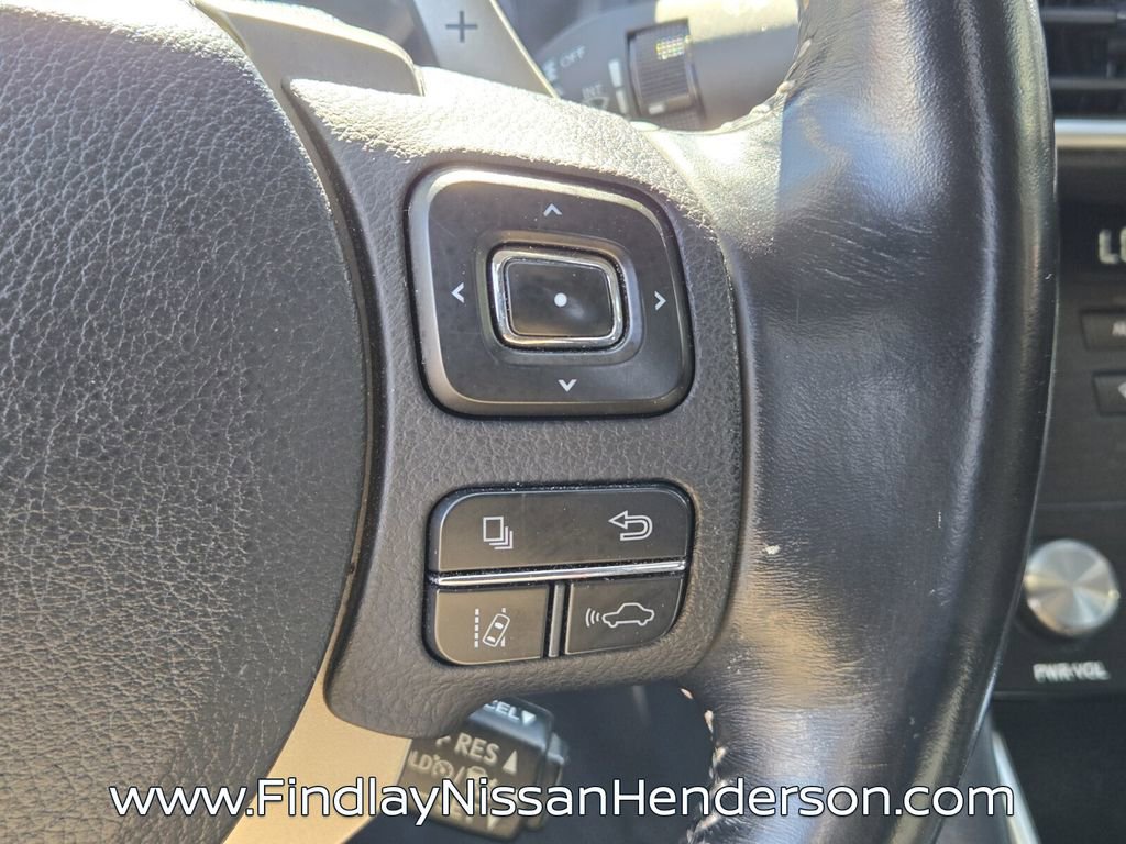 Used 2017 Lexus IS 200t w/ Navigation System Package RWD image 32