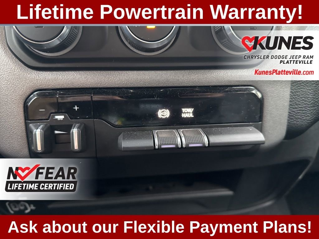 Used 2024 RAM 2500 Big Horn image 28