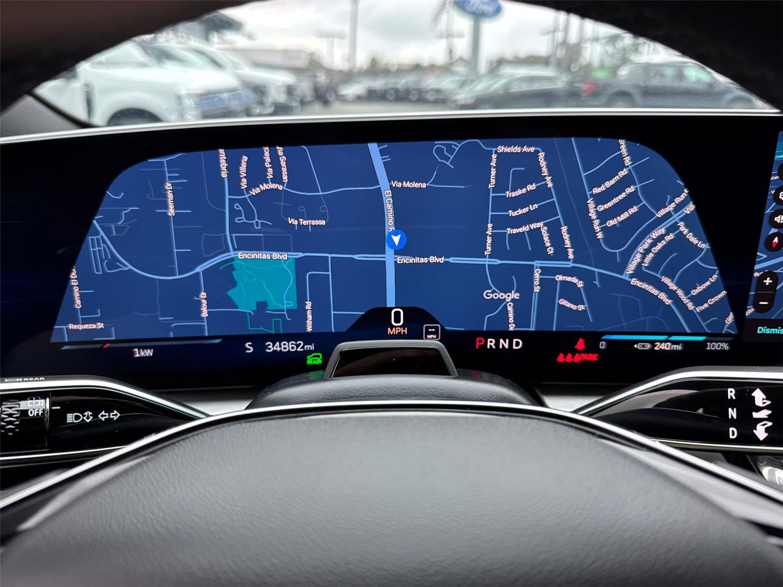 Used 2024 Cadillac Lyriq Sport image 32