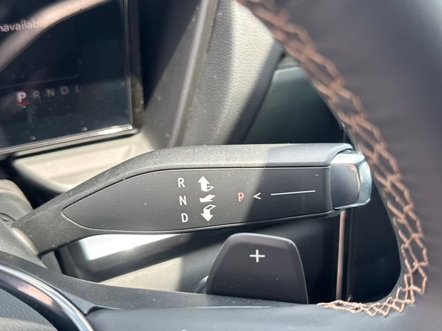 New 2027 GMC Terrain AT4 w/ Convenience Package III AWD/4WD image 16