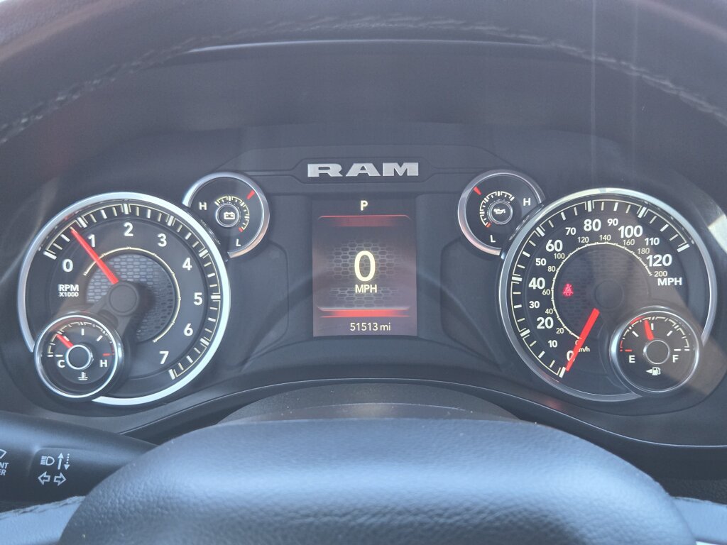 Used 2025 RAM 1500 Big Horn AWD/4WD image 16