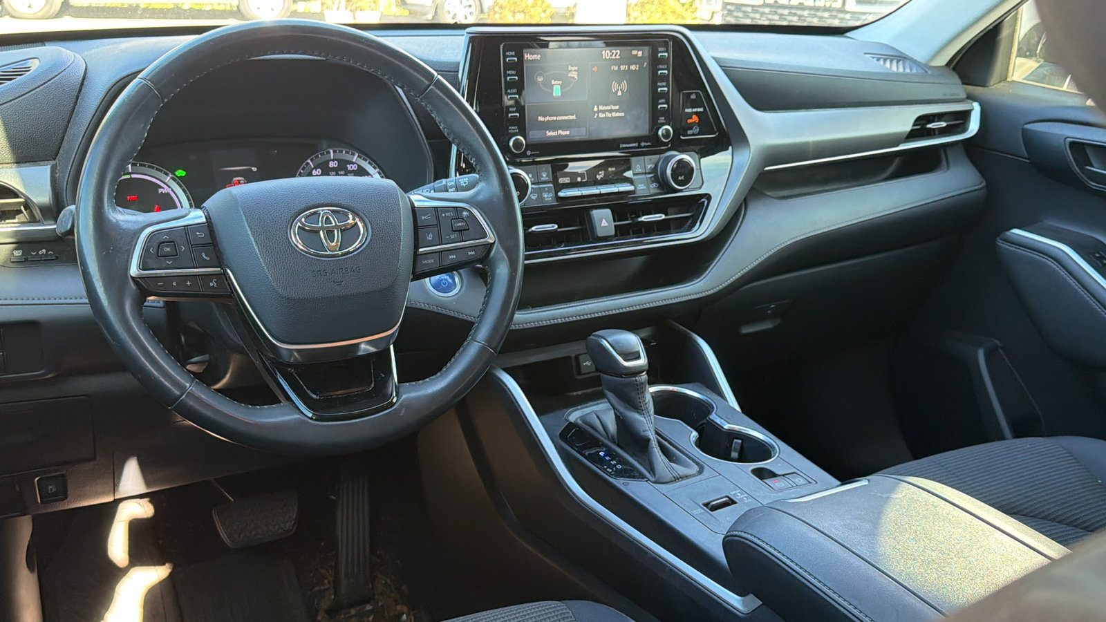 Used 2020 Toyota Highlander LE image 26