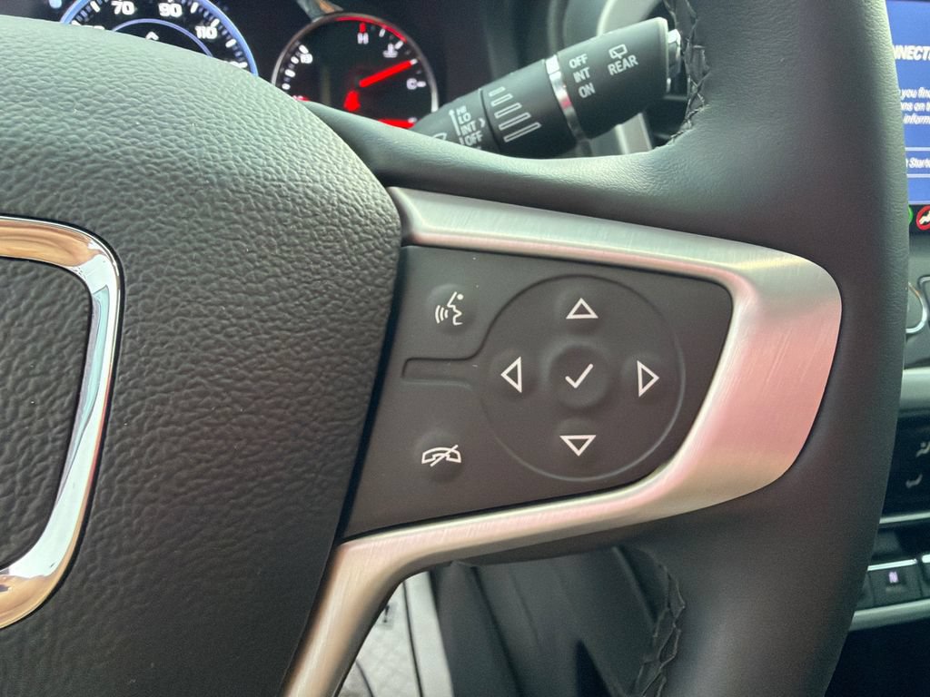 Used 2023 GMC Acadia SLT w/ Elevation Edition AWD/4WD image 30