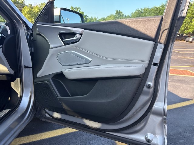 Used 2022 Acura RDX w/ Technology Package FWD image 31