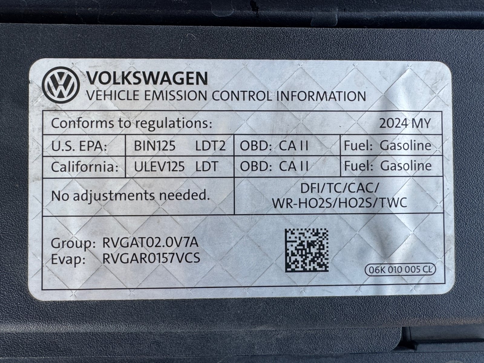 Used 2024 Volkswagen Atlas SEL Premium R-Line AWD/4WD image 17