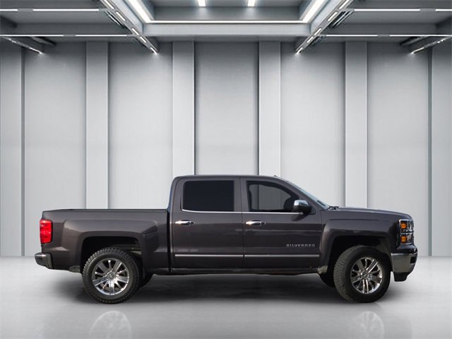 Used 2015 Chevrolet Silverado 1500 LTZ Z71 w/ LTZ Plus Package image 3