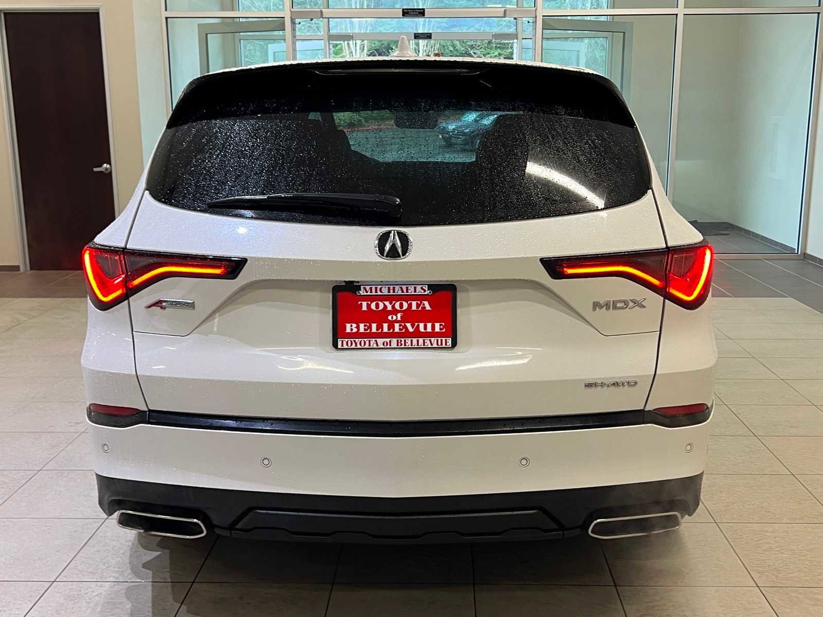 Used 2022 Acura MDX A-Spec image 5
