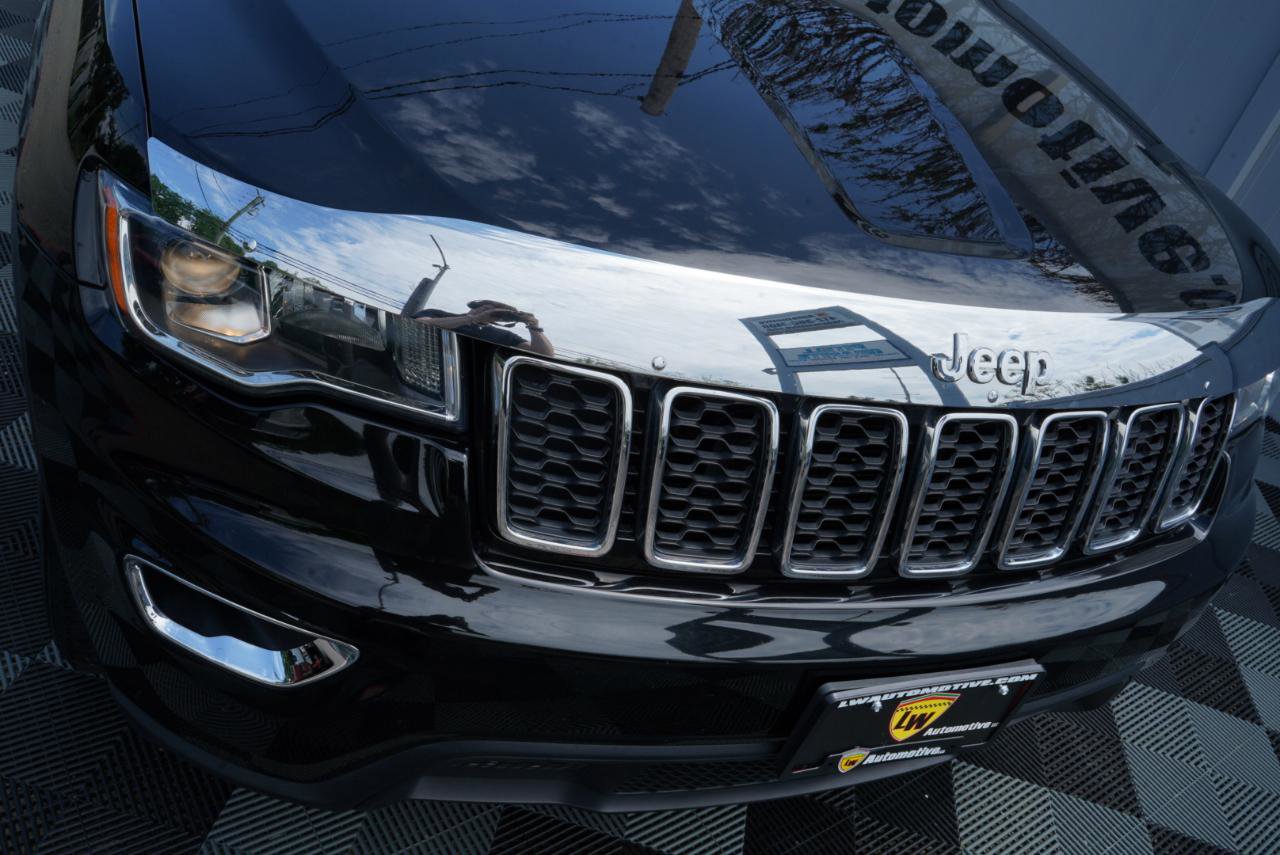 Used 2019 Jeep Grand Cherokee Laredo AWD/4WD image 85