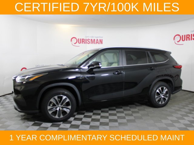 Used 2023 Toyota Highlander XLE FWD image 2