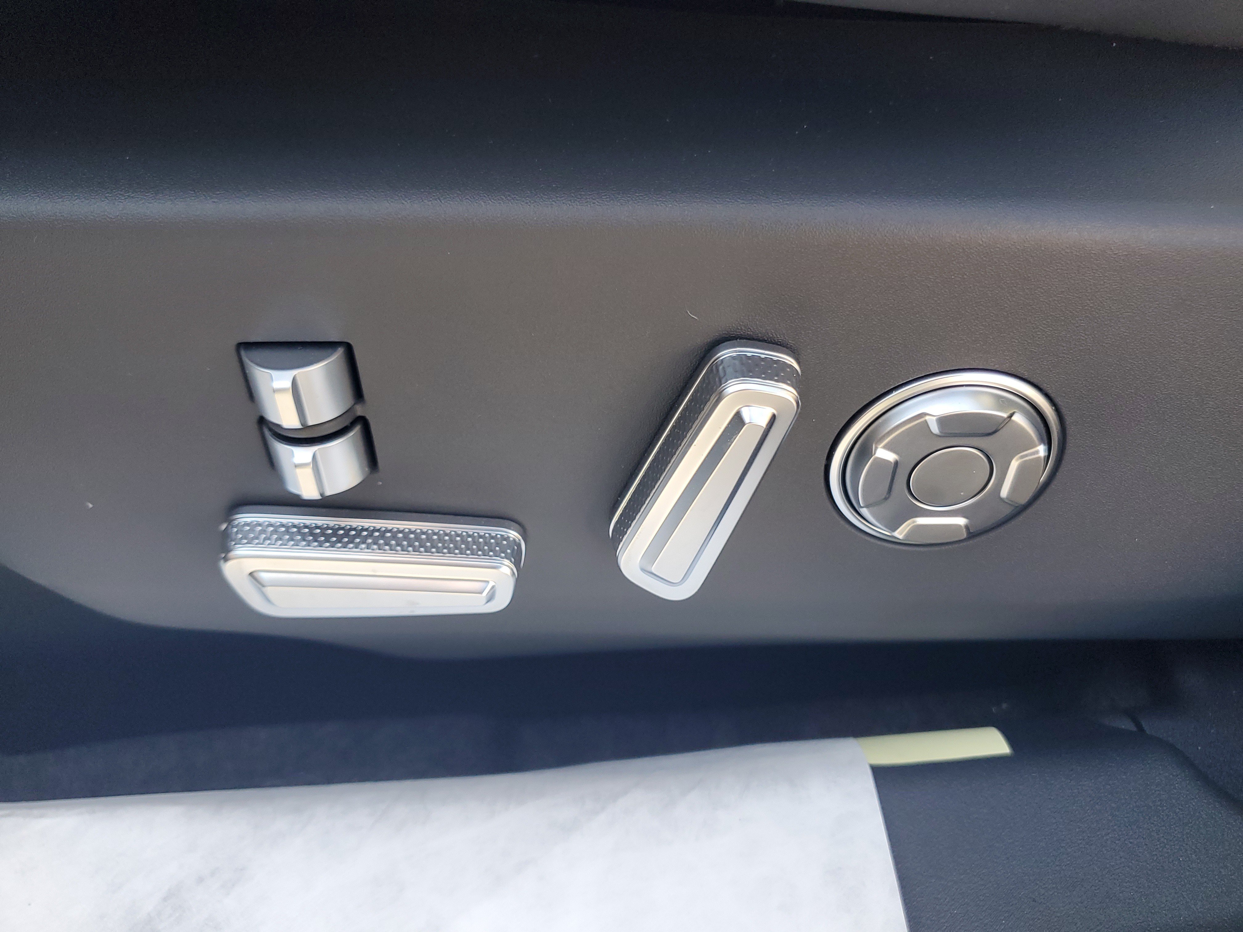New 2026 Lincoln Nautilus Reserve AWD/4WD image 12