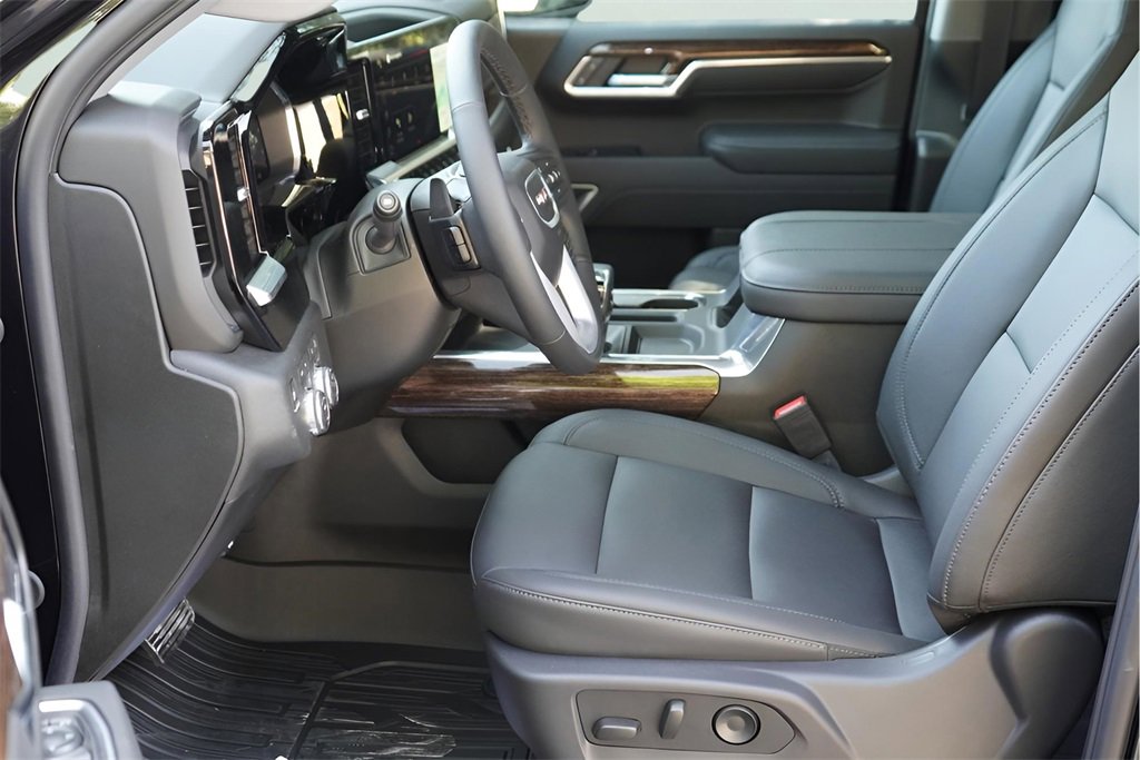 New 2026 GMC Sierra 1500 Elevation w/ Elevation Premium Package image 9