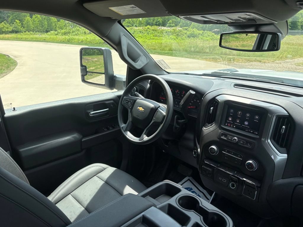 Used 2026 Chevrolet Silverado 3500 W/T w/ WT Convenience Package AWD/4WD image 31