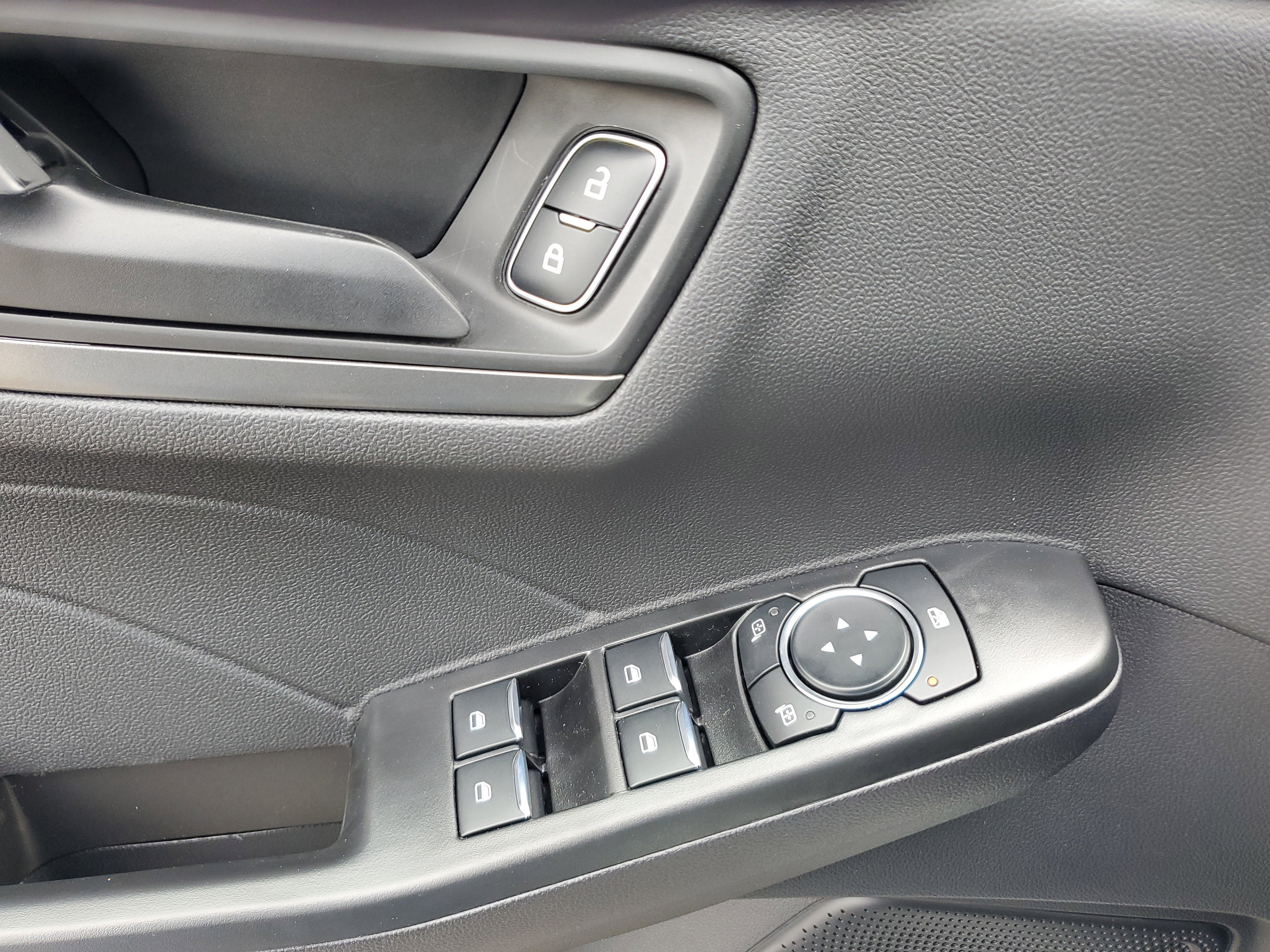 New 2026 Ford Escape Active image 12