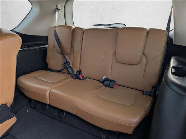 Used 2017 INFINITI QX80 Signature Edition w/ All Season Package image 21