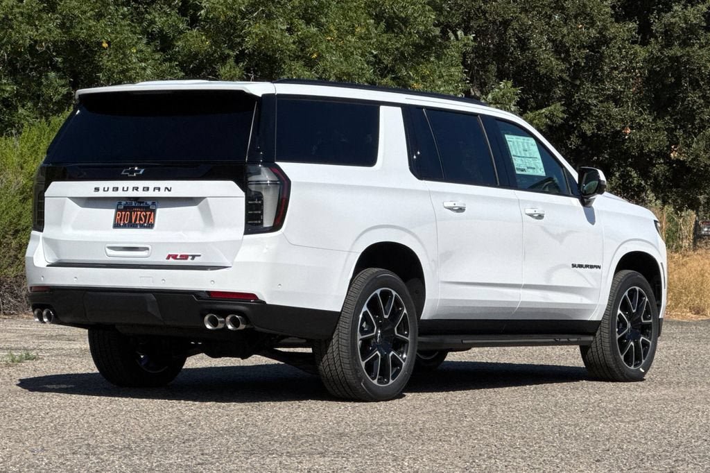 New 2026 Chevrolet Suburban RST w/ Comfort Package AWD/4WD image 4