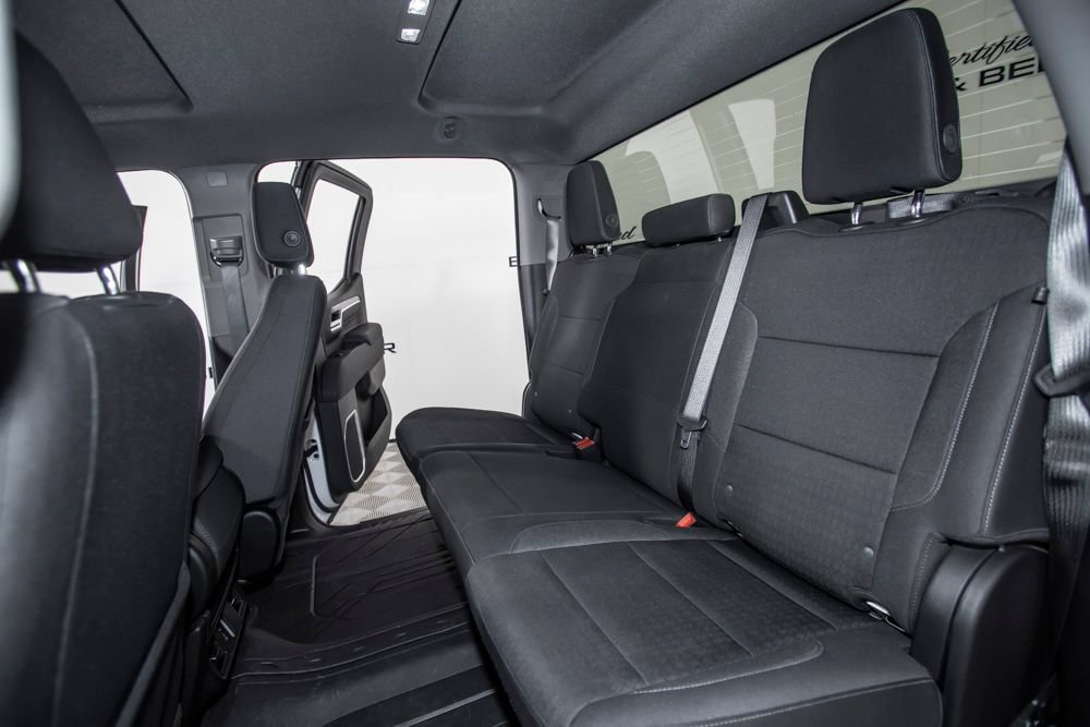 Used 2025 Chevrolet Silverado 1500 LT AWD/4WD image 14