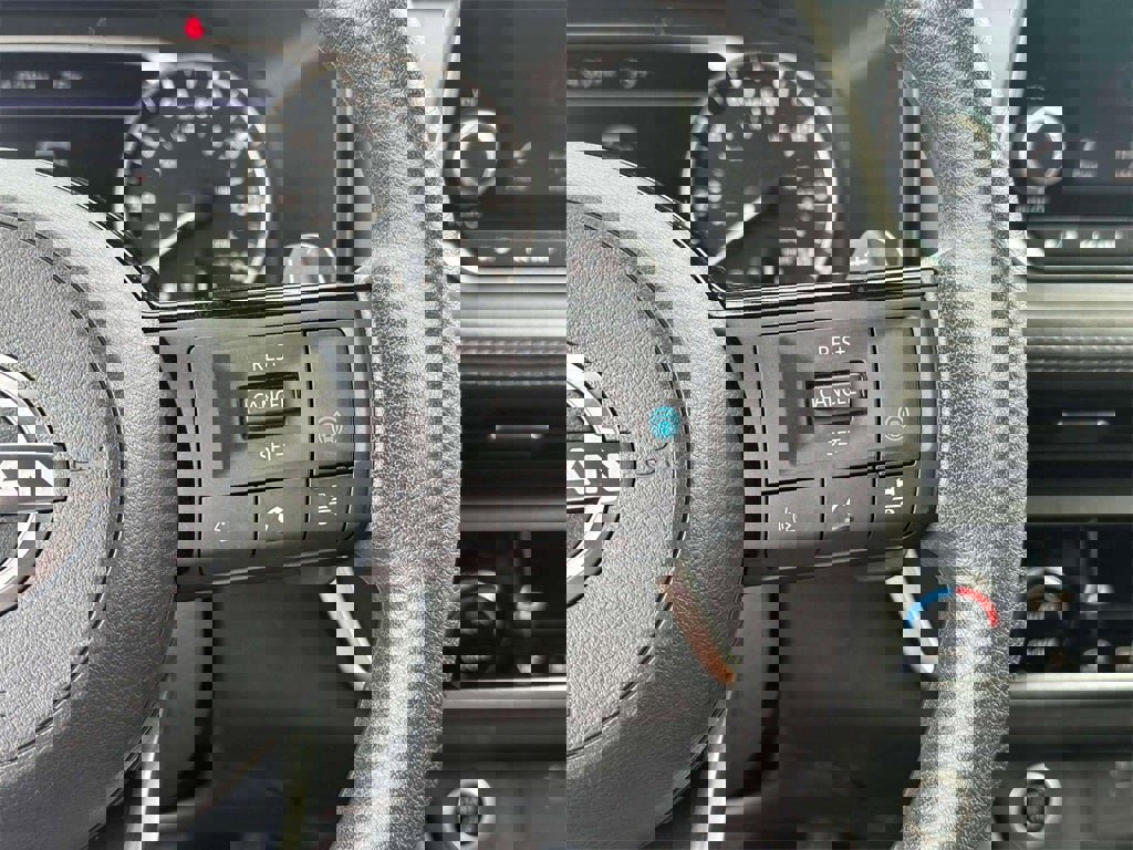 Certified 2023 Nissan Rogue SV image 22