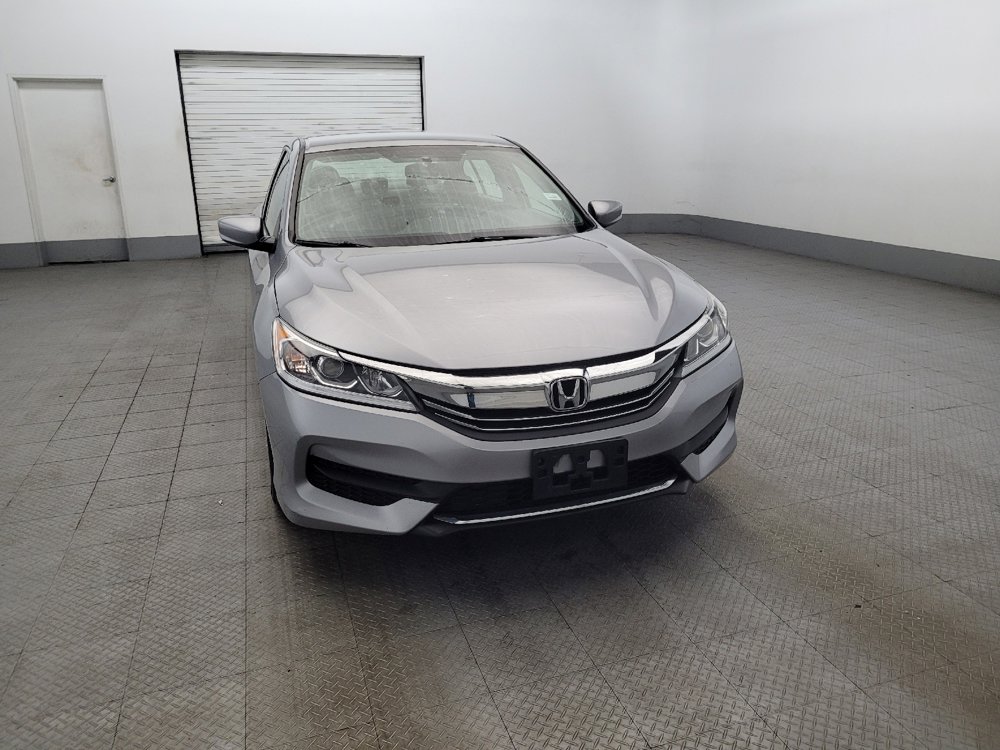 Used 2017 Honda Accord LX image 14
