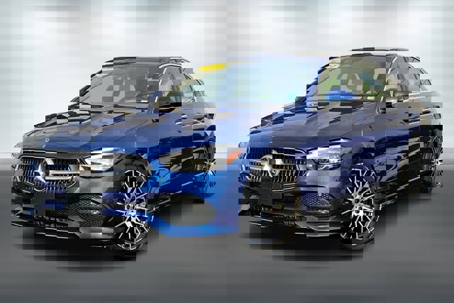 Used 2024 Mercedes-Benz C 300 4MATIC Sedan image 12