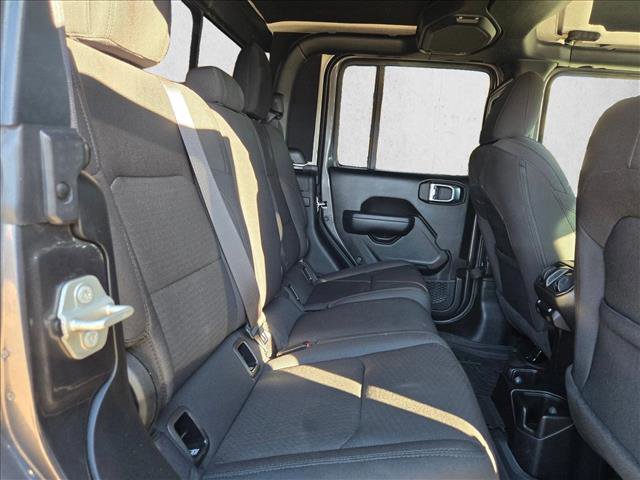 Used 2023 Jeep Gladiator Willys image 19