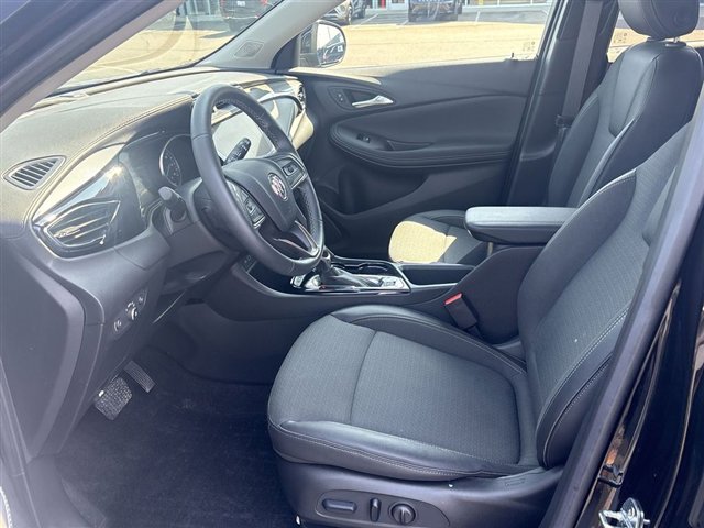 Used 2023 Buick Encore GX Preferred w/ Cold Weather Comfort Package image 18