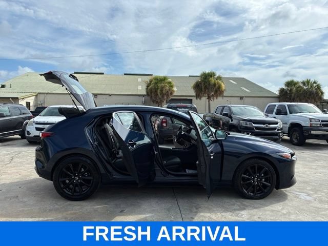 Used 2024 MAZDA MAZDA3 s FWD image 16
