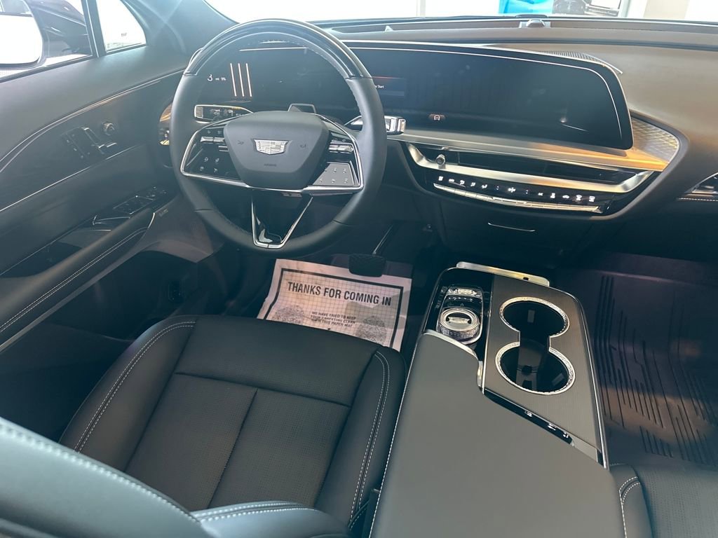 New 2026 Cadillac Lyriq Premium Luxury image 12