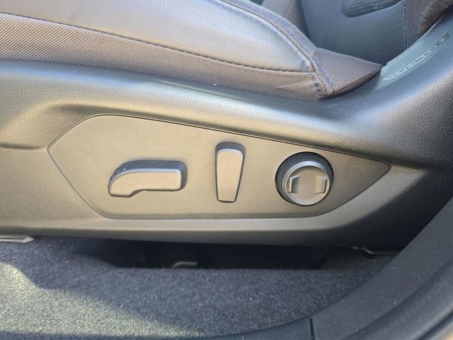 Used 2025 Subaru Forester Premium image 14