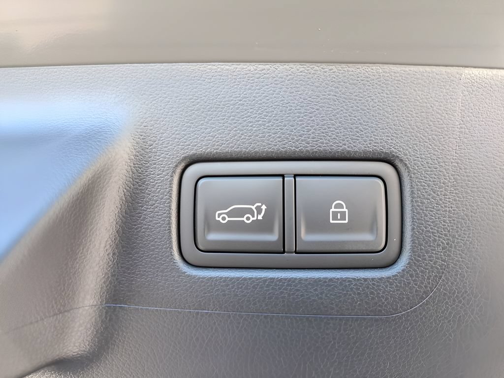 Used 2026 Hyundai Santa Fe SEL AWD/4WD image 7
