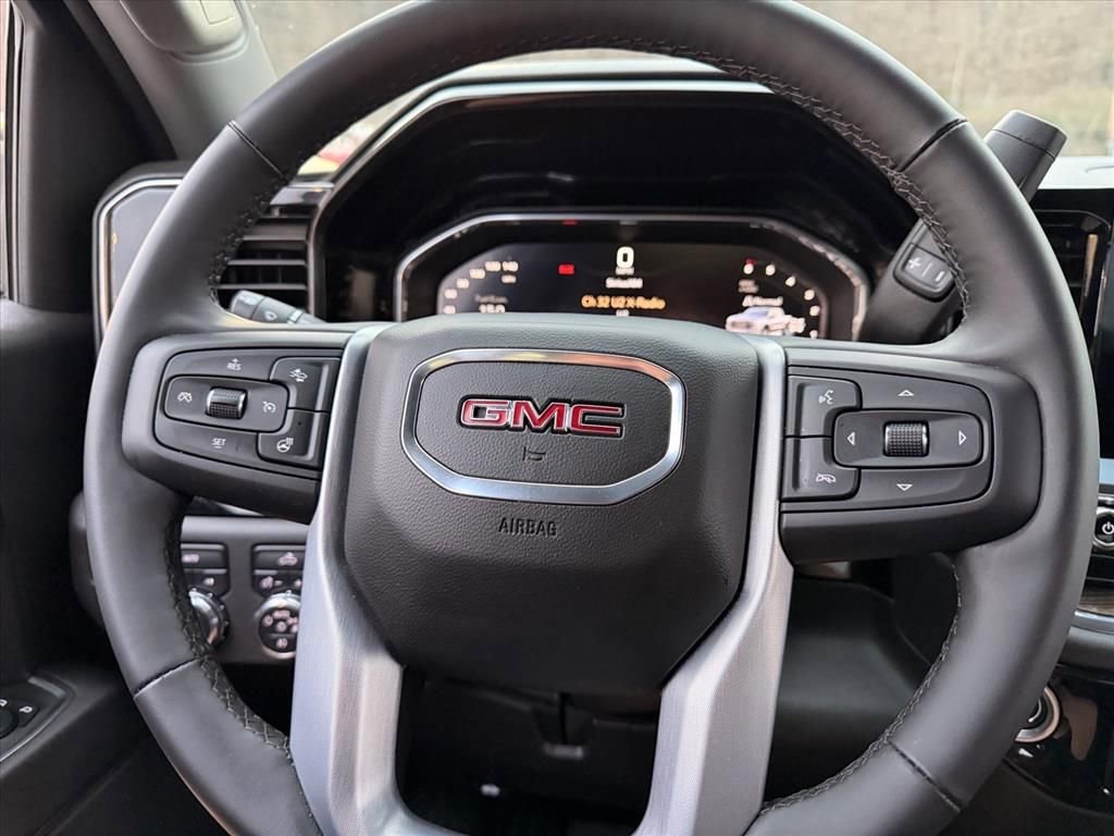 Used 2025 GMC Sierra 1500 Elevation image 15