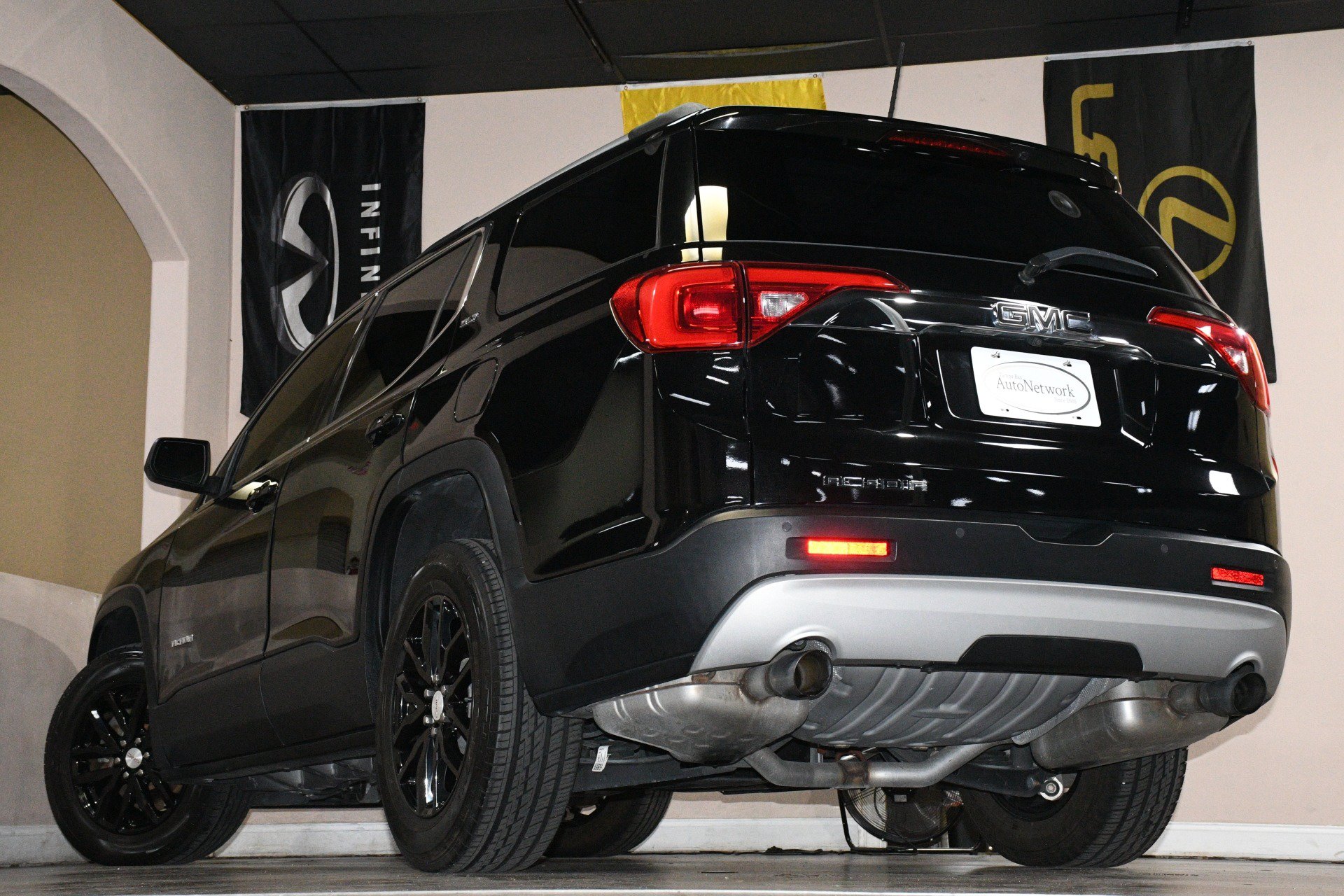 Used 2019 GMC Acadia SLT FWD image 86