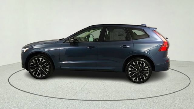 New 2026 Volvo XC60 B5 Ultra w/ Climate Package PRO AWD/4WD image 4