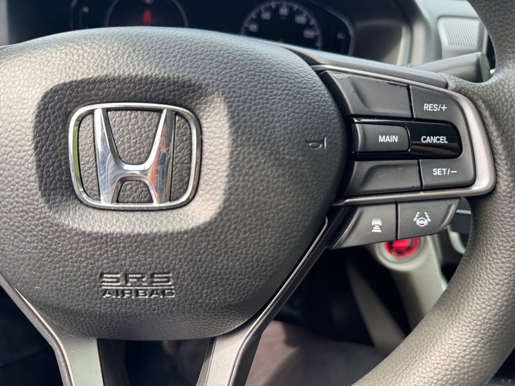 Used 2018 Honda Accord LX image 30