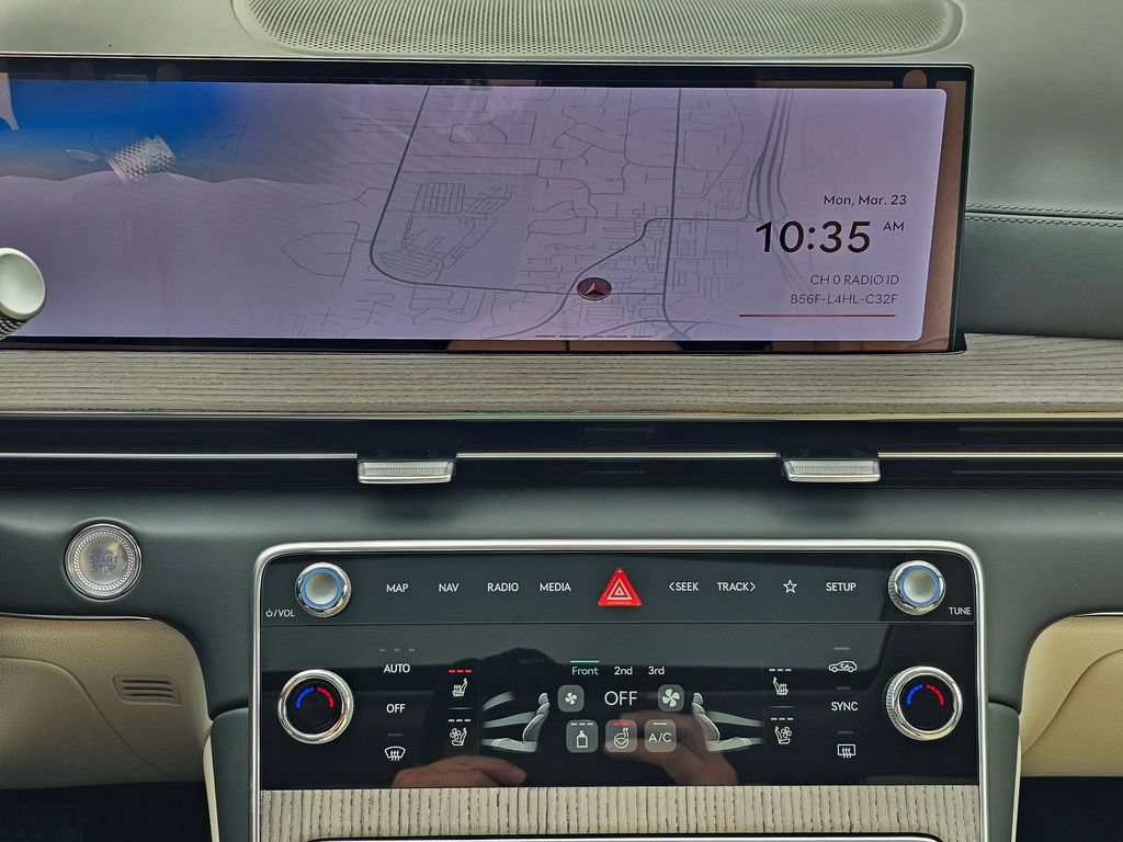 New 2026 Genesis GV80 2.5T Prestige AWD/4WD image 13