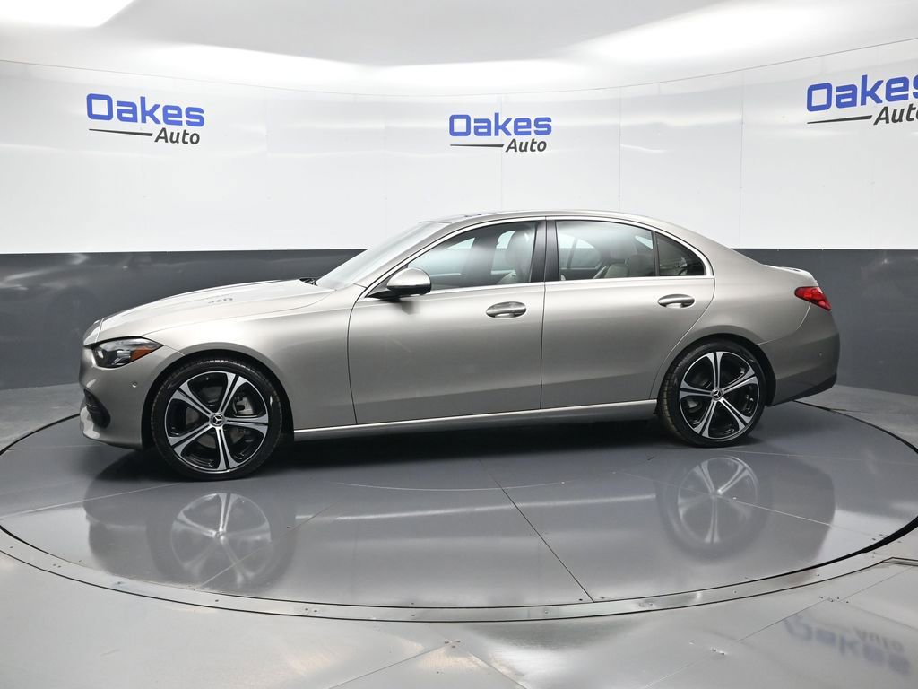 Used 2023 Mercedes-Benz C 300 Sedan image 5