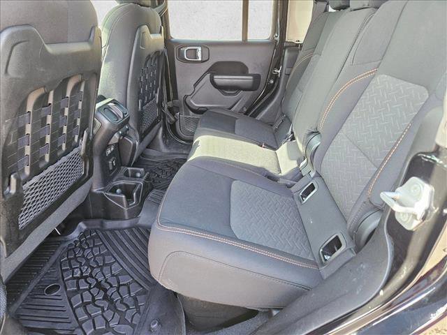 Used 2023 Jeep Gladiator Mojave w/ Cold Weather Group image 10