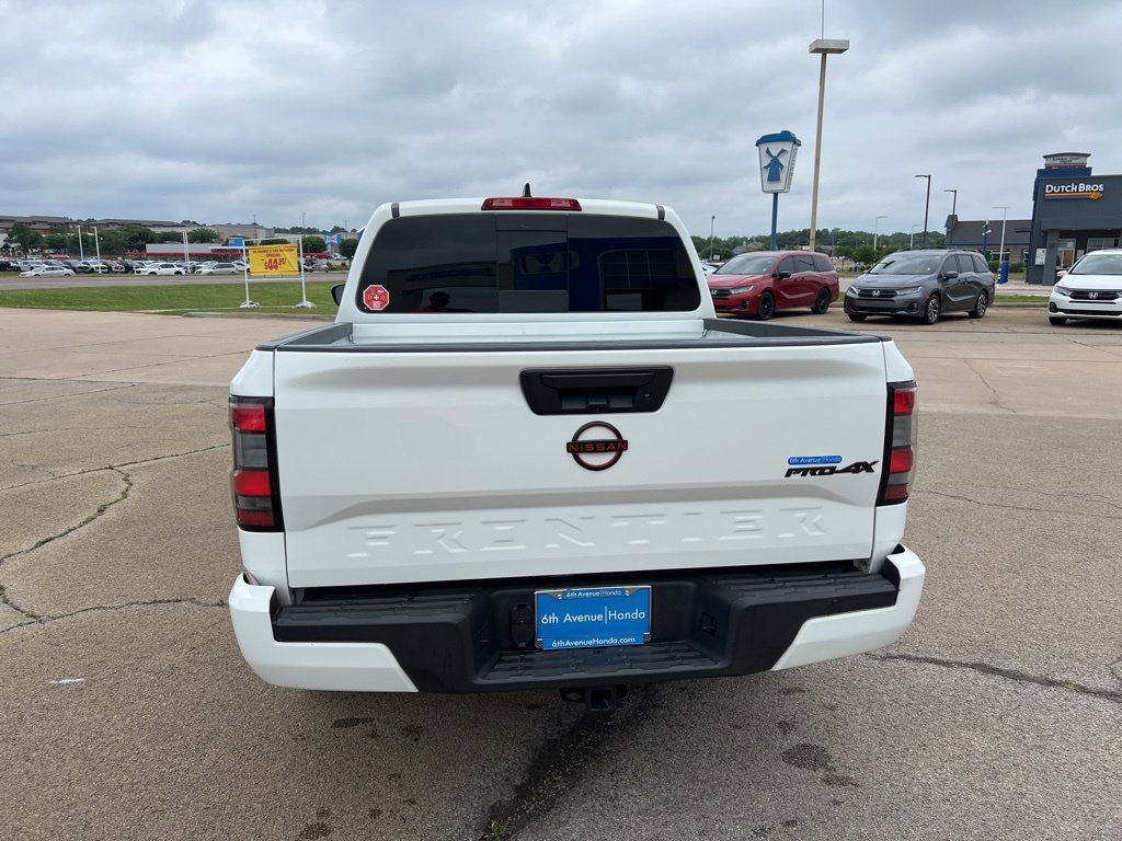 Used 2023 Nissan Frontier PRO-4X w/ Tow Package AWD/4WD image 6