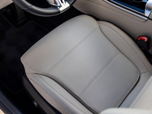 Used 2025 Mercedes-Benz C 300 C 300 image 22