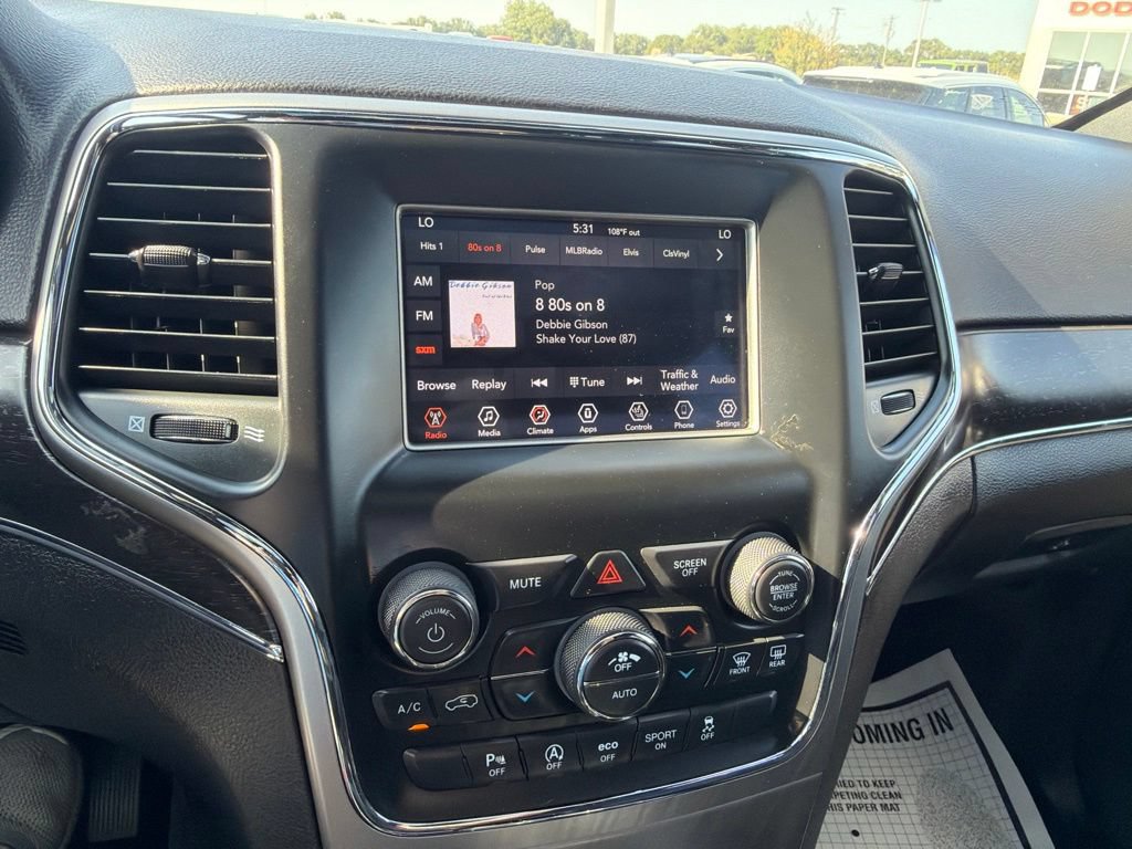 Used 2018 Jeep Grand Cherokee Limited AWD/4WD image 18