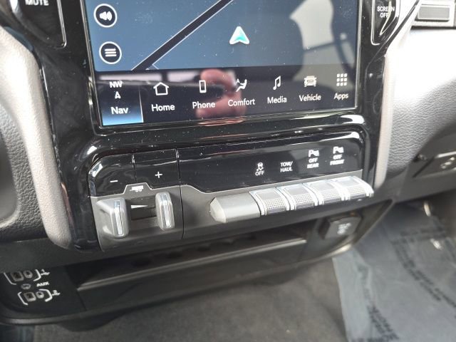 Used 2024 RAM 2500 Big Horn w/ Safety Group image 35